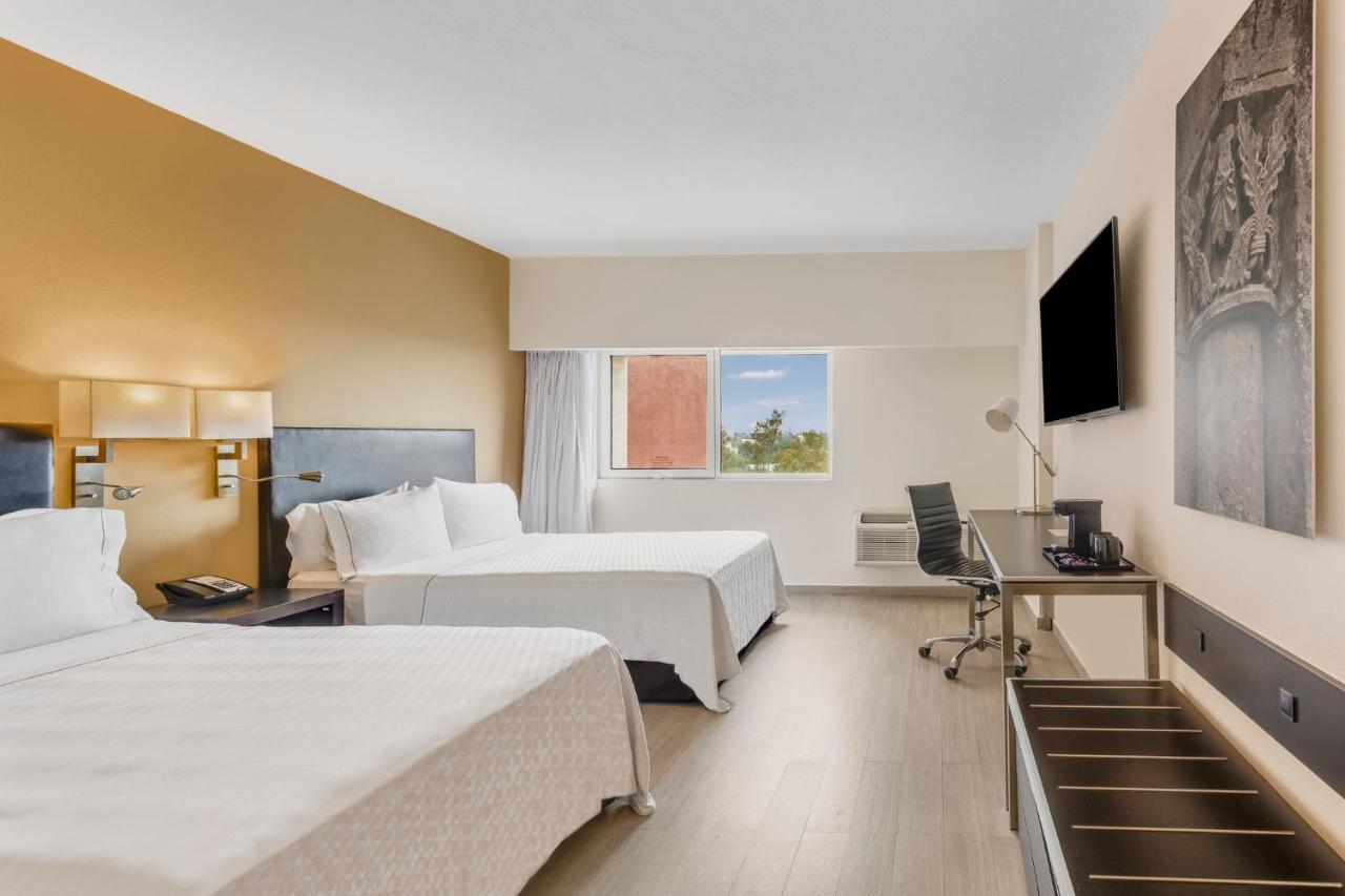 Fiesta Inn Guadalajara Expo Zapopan Kültér fotó