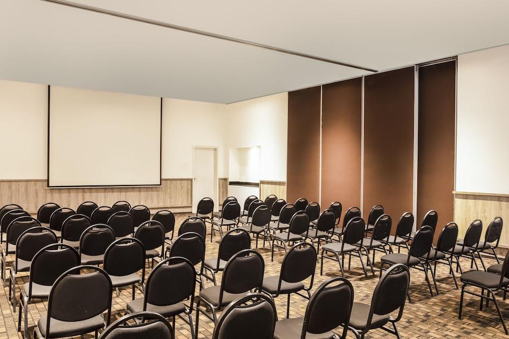 Fiesta Inn Guadalajara Expo Zapopan Kültér fotó